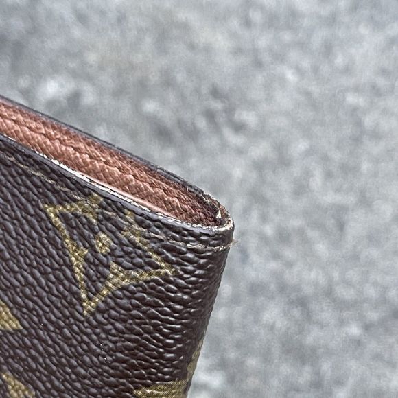 Louis Vuitton Vintage Monogram Bifold Wallet - Picture 4 of 12